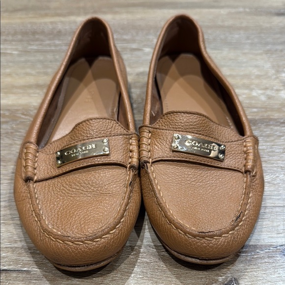 COACH FREDRICA Size 8B Loafers Pebbled Leather Tan Moccasins Slip On Flats - Picture 3 of 9